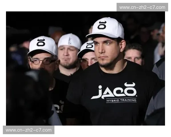 弗兰克·米尔vs蛮力时代：技术流宗师的铁笼权谋与降服艺术